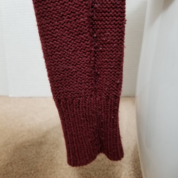 Essentials by Full Tilt sweater Small varsity striped knit pullover step hem - Picture 10 of 12